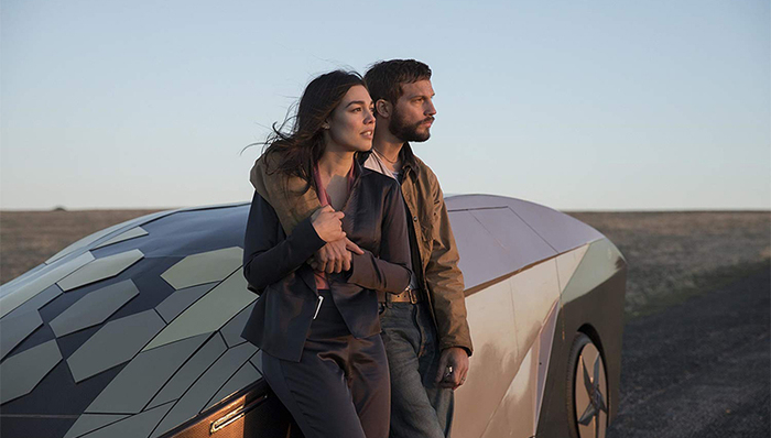 AI,Siri,升级,杀人机器,朋克,导演,打斗,赛博,潜伏,格雷