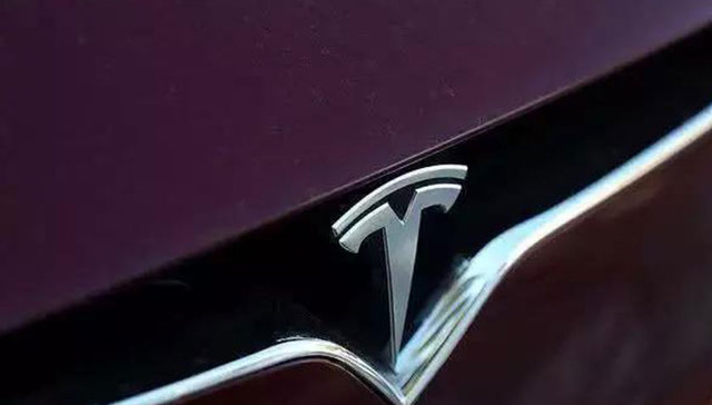 @特斯拉车主：特斯拉电池存安全隐患，你的爱车“中招”了吗？