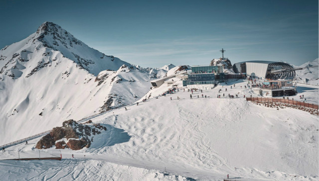 前往奥地利海拔3000米的山顶，感受007博物馆的魅力