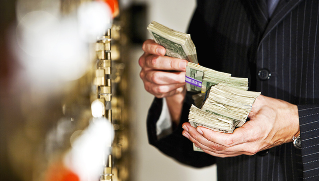 【一周商业重磅】广州首富的“圈钱术” 争议重庆来福士广场