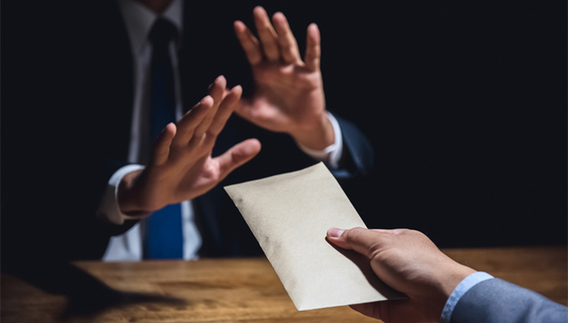 中国纪检监察报谈“59岁现象”：退休前后与贪腐行为的关联性要注意