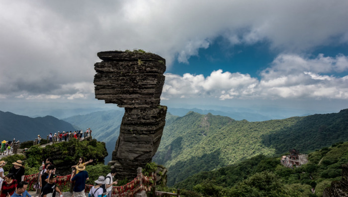 贵州到2020年森林旅游将带动10万名以上贫困人员增收