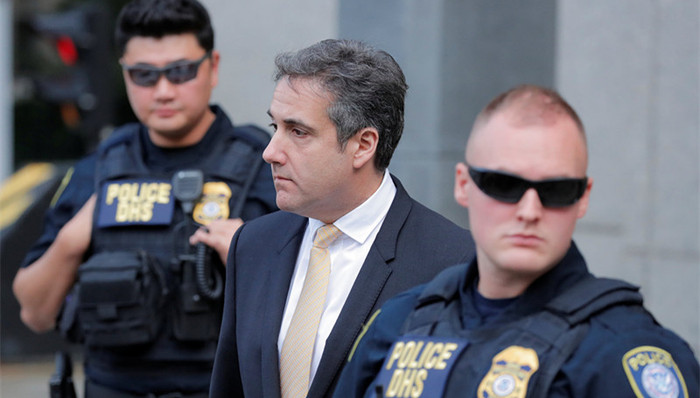 科恩,马纳福特,美国政治