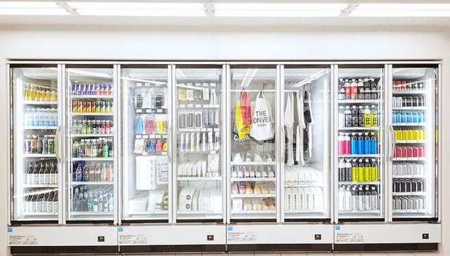 拆掉50年的高楼，索尼开了个网红店云集的大公园