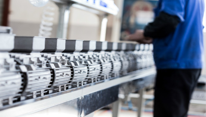 华域汽车,上汽集团,汽车零部件