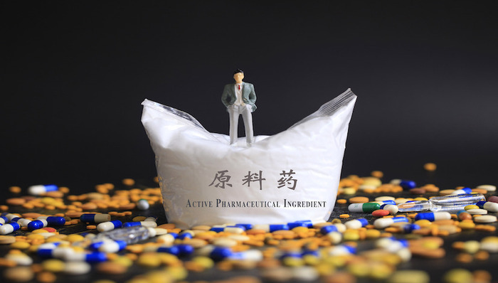 原料药涨价疯狂：炒家笼络药厂加入垄断 药没出厂钱已到账