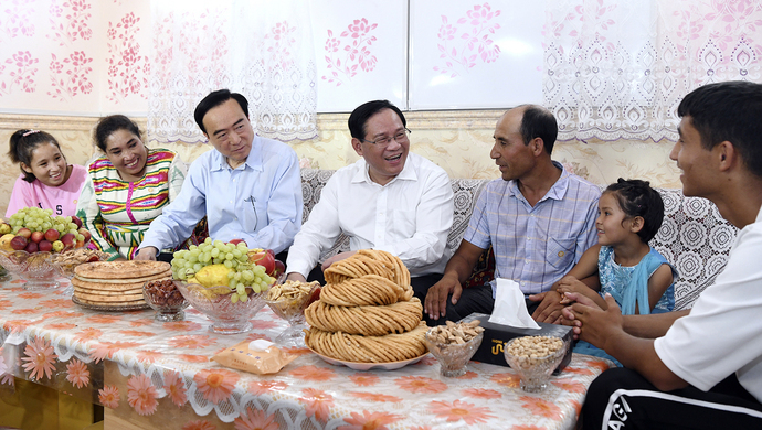 银瑞林,新疆财经大学,,,莎车县,陈全国,泽普县,麦麦,贫困村,小小蜡笔