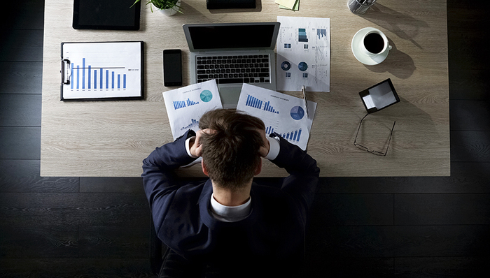 租公寓,爆仓,家长,租金,机构资金,房源,资金链,首例,租客,运营商