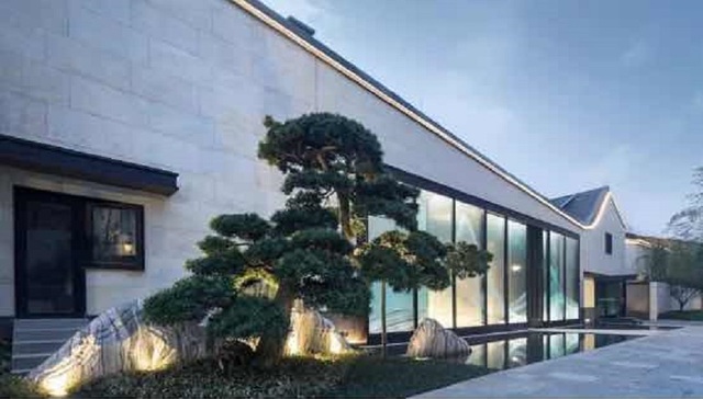 南京屋脊，安品源初