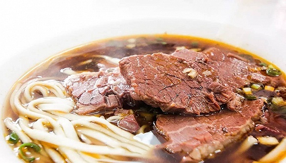 天价,牛肉面,机场餐饮,机场方面,物价,涨价,吐槽,同城同质同价承诺书,菜品,航站楼