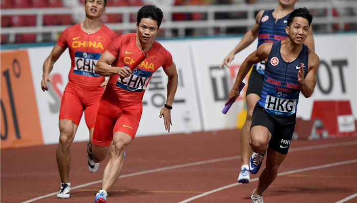 亚运会田径赛场收官日 4x100米接力中国男女队无缘金牌