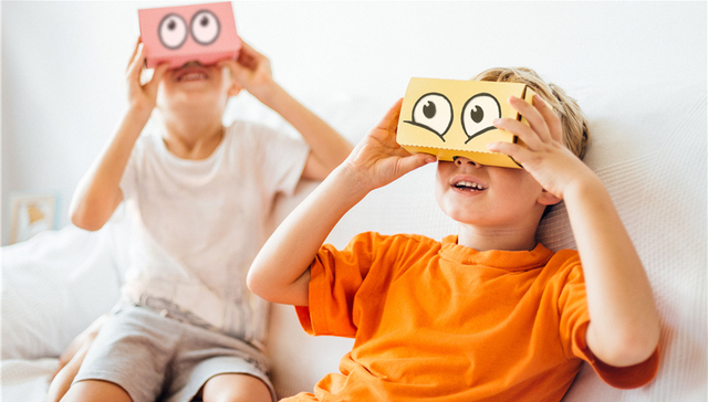 八部门：小学一二年级不布置家庭作业 减少使用电子产品