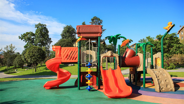 学区,特许学校,学生能力,公立学校,学校排名,精英教育,私立学校,就近入学,家长,房地产税