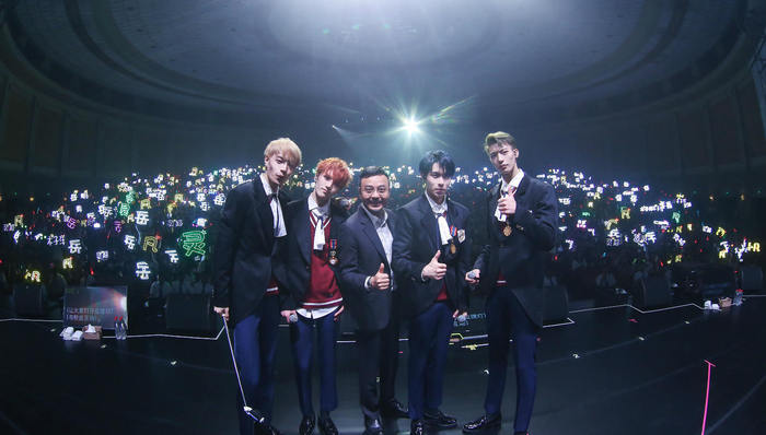 【独家】“坤音”出道记：制造非典型男团