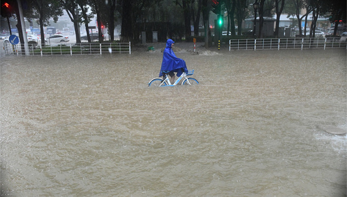 塌方,山体,特大暴雨,强降雨,海丰县,惠东县,抢修,降雨量,出现暴雨,流域
