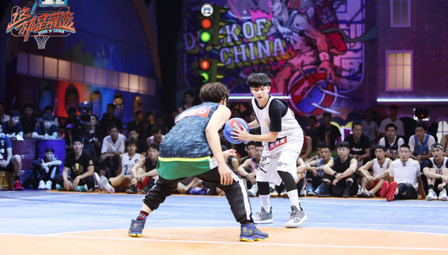 【专访】易骅：用《灌篮高手》的风格讲你看得懂的故事