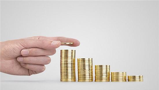 格力电器,董明珠,每日经济新闻,空调业务,半年报,持股,青岛海尔,,,含税,投资者