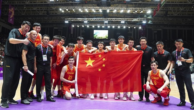 中国篮球,姚明,周琦