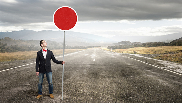 投资人,工作,排期,学生事务,社会保障法,移民身份,特朗普,公立学校,Medicaid,面试