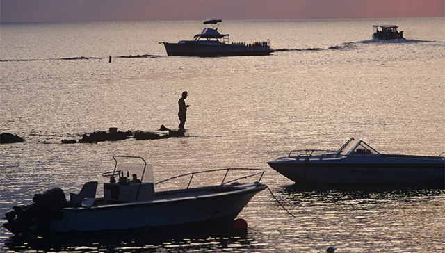 投资移民项目扎堆加勒比地区  英属小岛安奎拉也将“加入群聊”