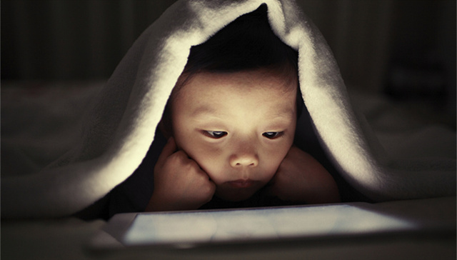 支付宝,媒介素养,内置游戏,厌学心理,原住民,腾讯,中国传媒,徒弟,儿童邪典片,未成年人网络保护条例