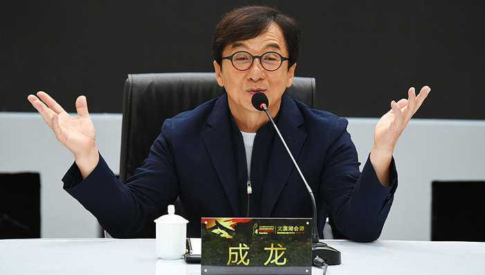 綦建虹离职，成龙也要走？“双下滑”的文投控股路在何方