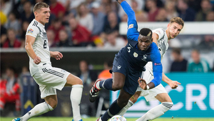 【体育早报】“法国魔术师”迪奥宣布退役 欧国联德法互交白卷