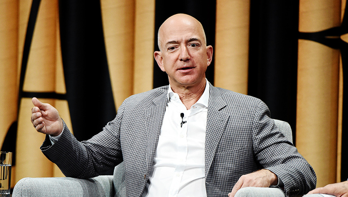 亚马逊CEO贝索斯成硅谷新的超级英雄：人人都想成为他