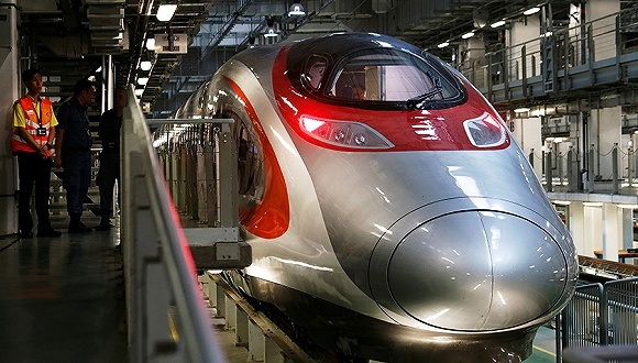 广深港高铁车票今日发售， 北京上海至香港二等座票价千元