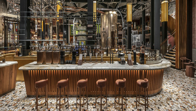 星巴克在意大利开设第一家店铺，努力“将咖啡卖给意大利人”