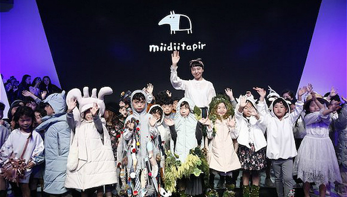 新生儿锐减，老牌服饰为何还要组团“杀入”童装？