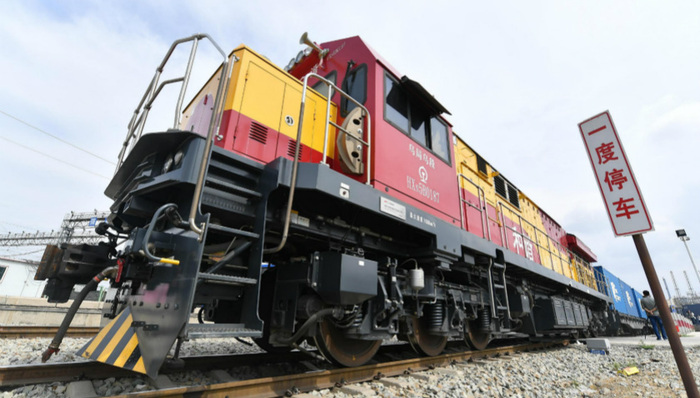 人民日报：中俄经贸关系翻开新篇章