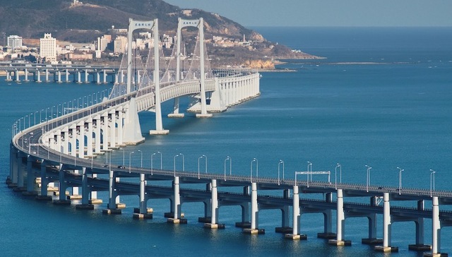 【财经24小时】辽宁提出设丹东特区 国内成品油或再度涨价