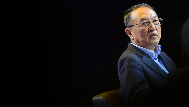 柳传志是否配得上一场致敬？