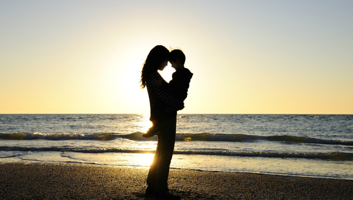 单亲妈妈的“怕与怨”