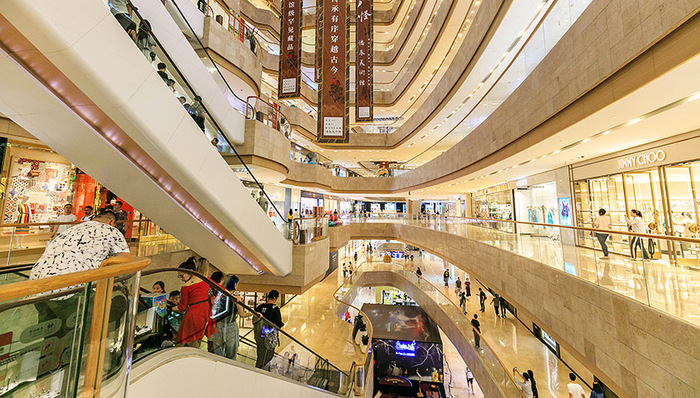 南京新百,HoF,三胞,控股股东,东方福来德,跌停,上市公司,千百度,减值,停牌