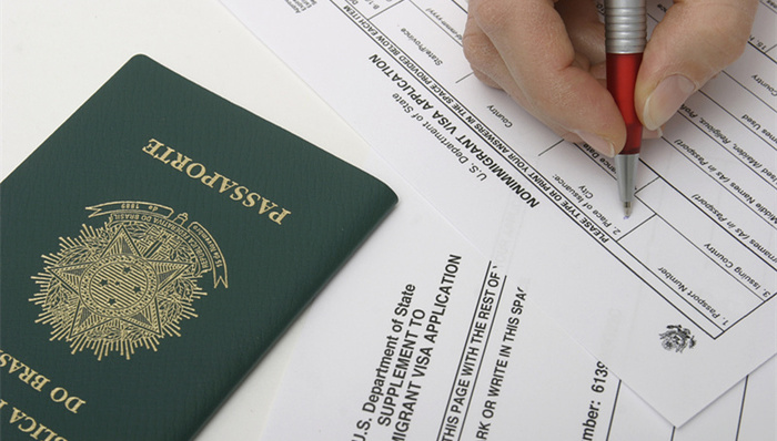 USCIS,特朗普,副学士,长按,截图,Premium,Processing,学位,分配方式,薪资福