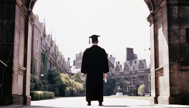 为什么美国高校招生也开始用高考成绩？