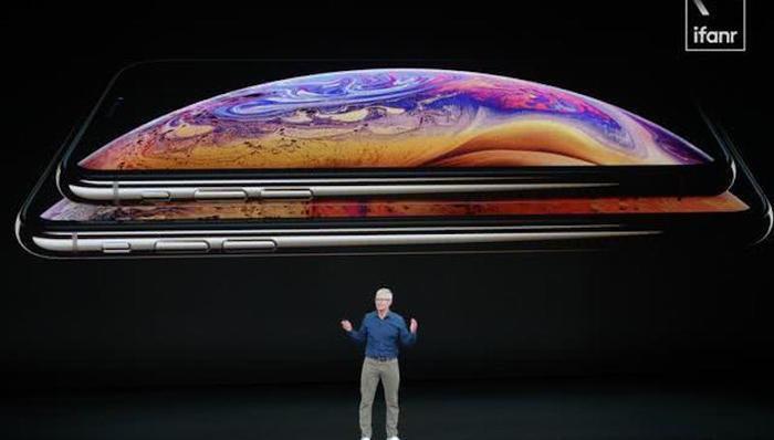 专访库克：我们从中国学会了做大屏iPhone和双卡双待