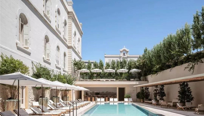 极简主义之父的高颜值酒店揭幕，他还是傅厚民的恩师