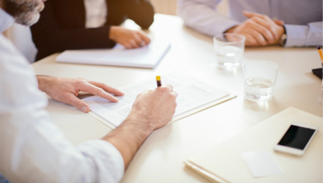 9月18日你需要知道的8个股市消息