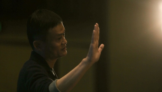 马云：退休不等于离开公司 阿里呼唤我随时都在