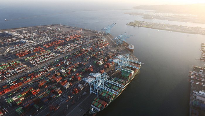 权力游戏,经济世界观