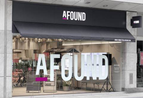 这家Gucci和H&M一起卖的打折店，或许隐藏着快时尚的新出路