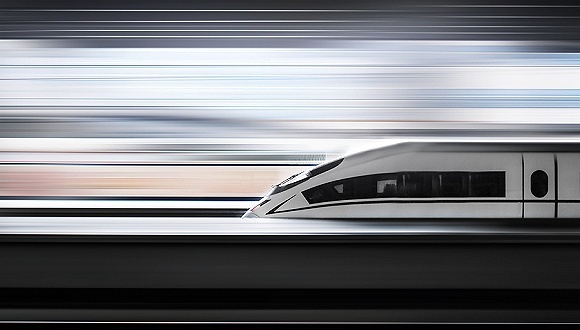 北京南站启用“实名制快速验证闸机通道” 两秒完成检票