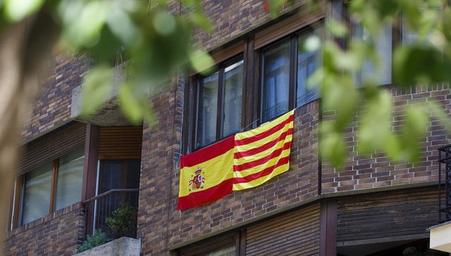 经历了独立公投后的一年，加泰罗尼亚政治天平向统一倾斜