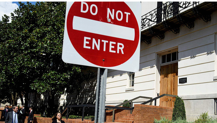 权力游戏,经济世界观