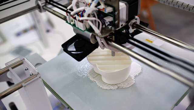 【2018国际工博会】耐火纸、石墨烯涂料、压电陶瓷，这些新材料值得关注