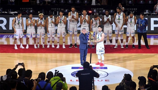 在酒店里办赛的非凡12联赛 能带给CBA怎样的启示？