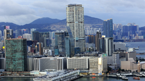 中国对外贸易的历史性跨越：改革开放40年进口增长664倍